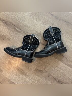 Ariat Women's Fatbaby II Western Boots in black patent leather Sz 7B